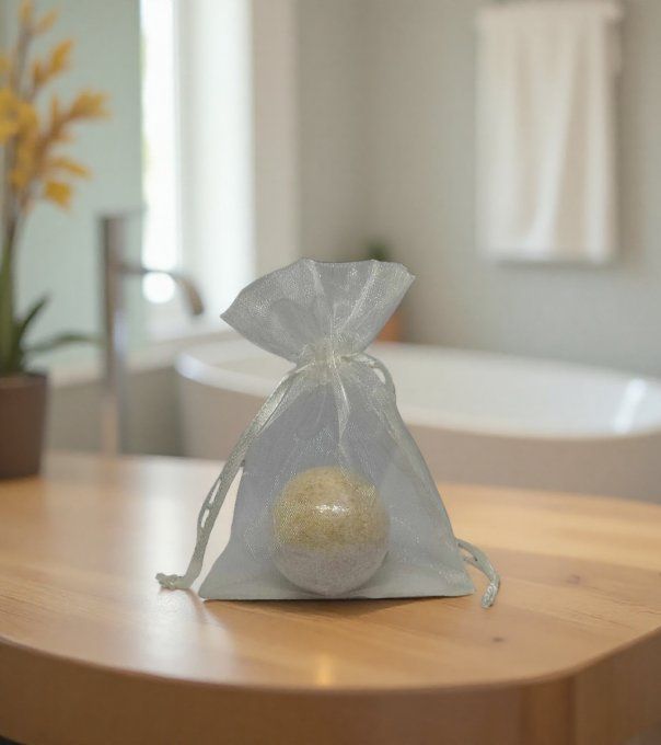 Bombe de bain vanille 45g avec pochon organza