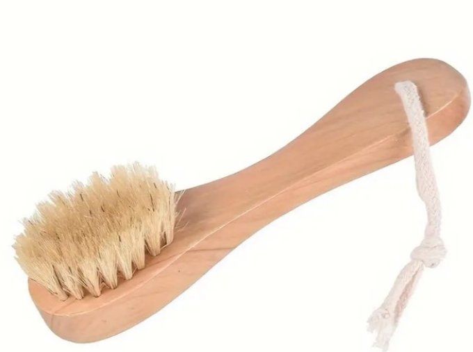 Brosse de gommage pour le visage