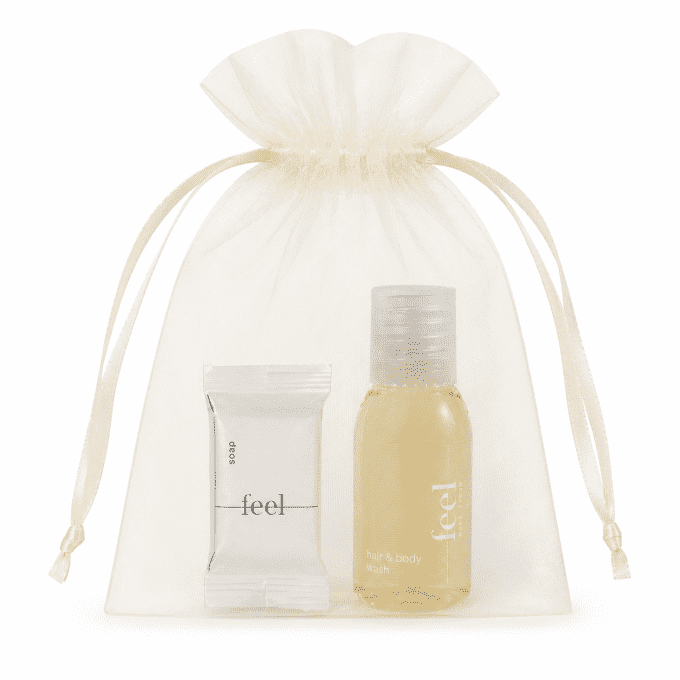 Feel savon d'invité 15g + gel douche 2en1 20ml - Sac en organza
