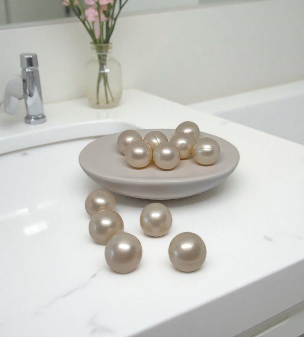 9 perles de bain ronde parfum coco dans un sachet organza